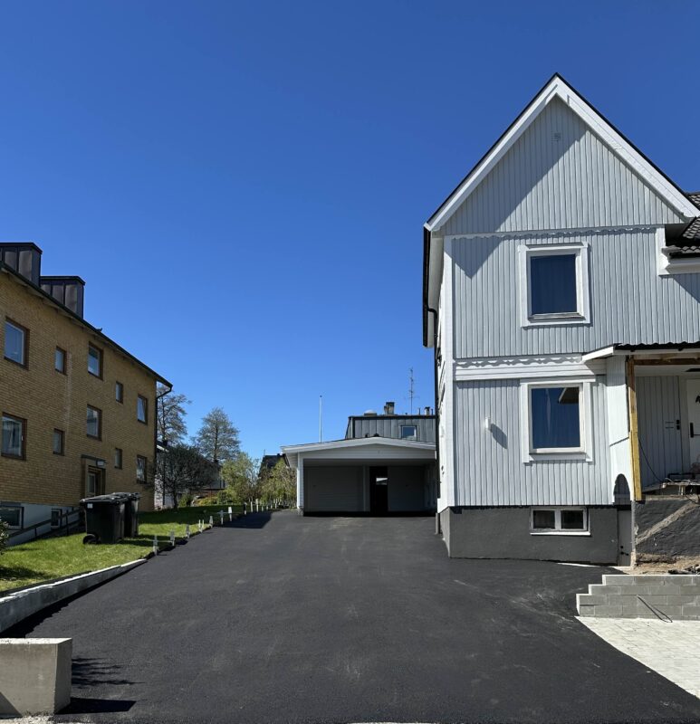 Nylagd asfalterad garageuppfart i Borås Asfaltskompaniet